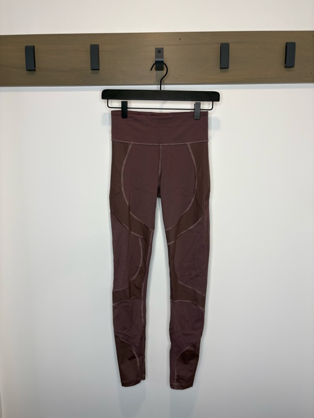 Lululemon City Core Tight 28” Leggings - Purple - Size 4 High-Rise Nulux